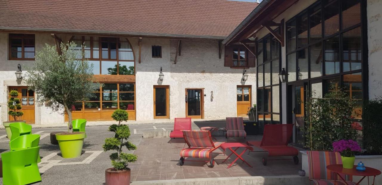 Le Domaine De Tizo Hotel Saint-Victor-de-Morestel Ngoại thất bức ảnh