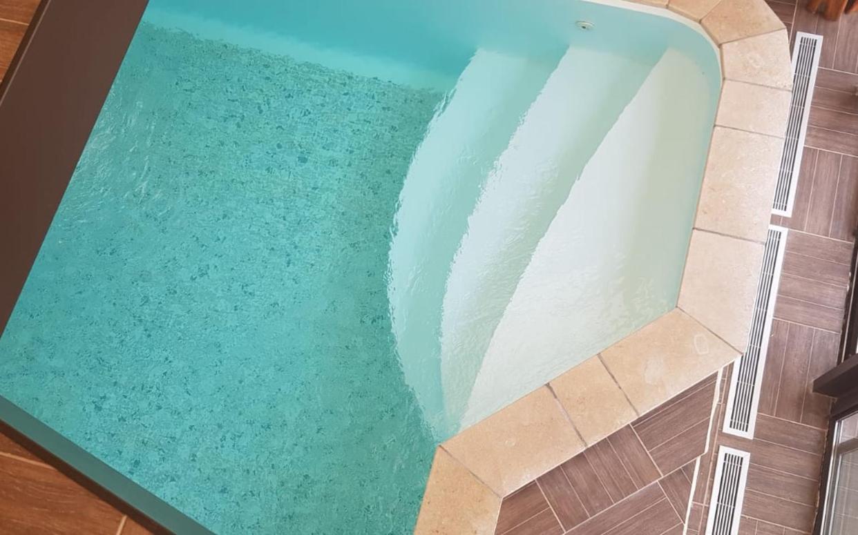 Le Domaine De Tizo Hotel Saint-Victor-de-Morestel Ngoại thất bức ảnh
