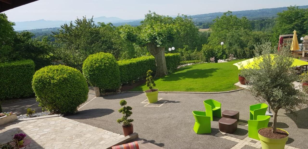 Le Domaine De Tizo Hotel Saint-Victor-de-Morestel Ngoại thất bức ảnh
